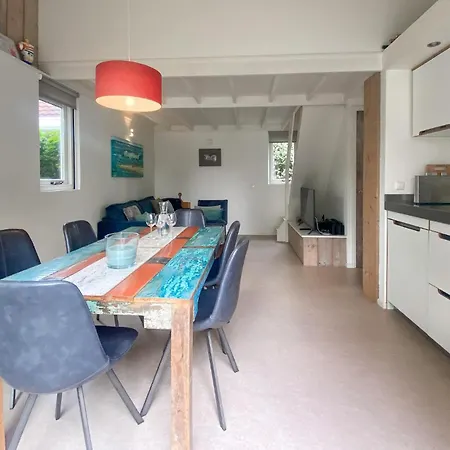 3 Bedroom Cozy In