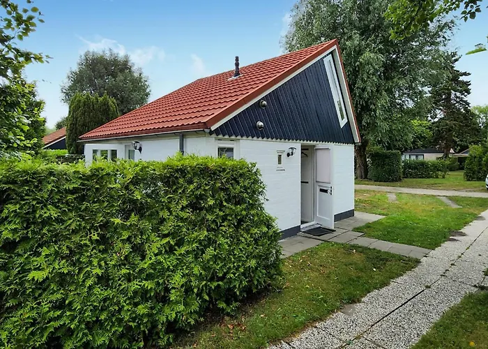 3 Bedroom Cozy In Casa de Férias