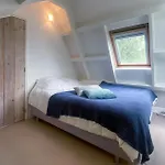 3 Bedroom Cozy In Дом отдыха
